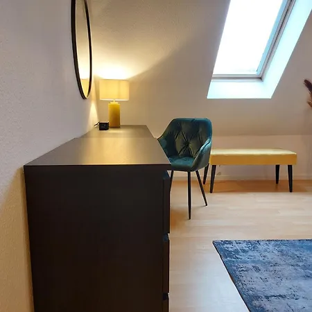 Maremar - Design-maisonette Am Holzmarkt - Luxus Boxspringbetten - Arbeitsplatz - Loggia *