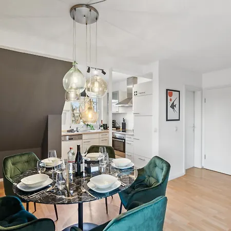 Maremar - Design-maisonette Am Holzmarkt - Luxus Boxspringbetten - Arbeitsplatz - Loggia *