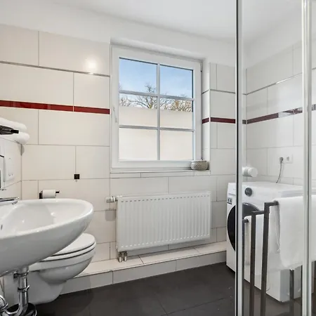Maremar - Design-maisonette Am Holzmarkt - Luxus Boxspringbetten - Arbeitsplatz - Loggia